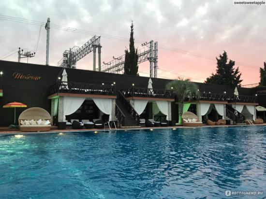 Moscow beach. улица Ленина, 219, Большой Сочи, Краснодарский край, Россия – AJAXTOUR виртуальные экскурсии и 3D туры