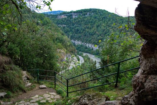 Ахштырская пещера. Ахштырская пещера, Большой Сочи, Краснодарский край, Россия – AJAXTOUR виртуальные экскурсии и 3D туры