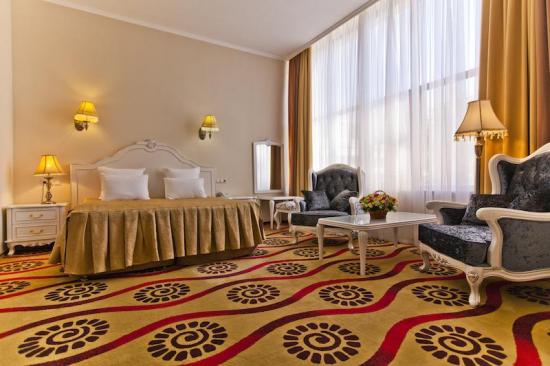 Park Hotel. ул. Береговая, 28A, Краснодар, Россия – AJAXTOUR виртуальные экскурсии и 3D туры
