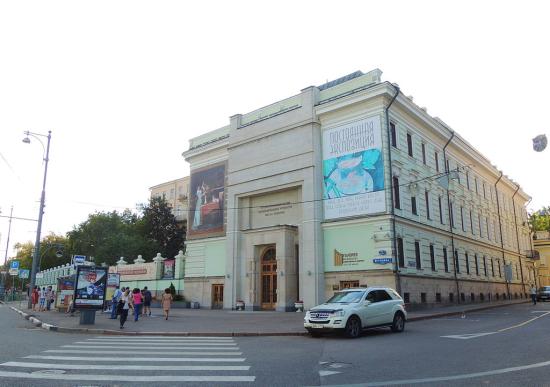 Галерея искусства стран Европы и Америки XIX–XX вв.. ул. Волхонка, д. 14, г. Москва, Россия – AJAXTOUR виртуальные экскурсии и 3D туры