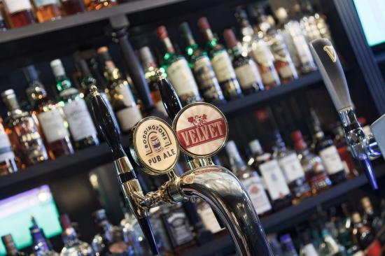 Chelsea PUB. Малый Гнездниковский пер., 12 строение 4, Москва, Россия – AJAXTOUR виртуальные экскурсии и 3D туры