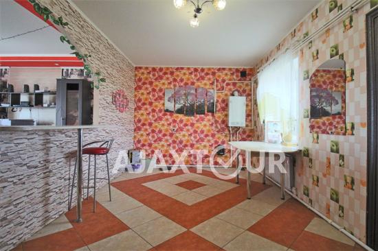 Продается кирпичный двухэтажный дом. Кумертау, Петра Великого, 49 – AJAXTOUR виртуальные экскурсии и 3D туры